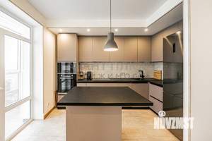 3-к квартира, вторичка, 108м2, 19/20 этаж