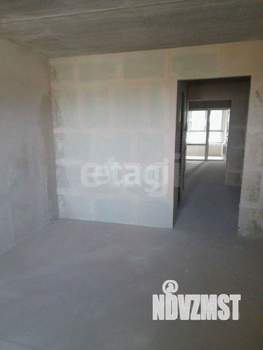 3-к квартира, вторичка, 70м2, 6/25 этаж