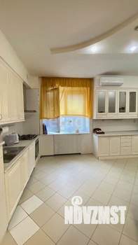 3-к квартира, вторичка, 127м2, 4/5 этаж