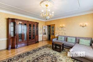2-к квартира, вторичка, 90м2, 7/8 этаж