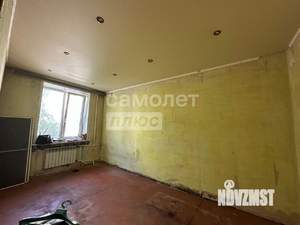 2-к квартира, вторичка, 38м2, 1/3 этаж