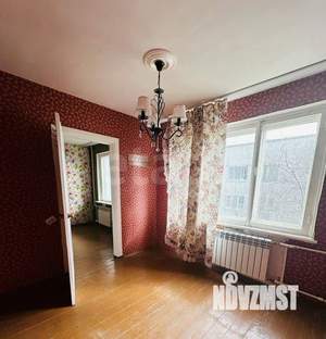 4-к квартира, вторичка, 61м2, 4/5 этаж