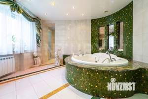 3-к квартира, вторичка, 130м2, 3/8 этаж