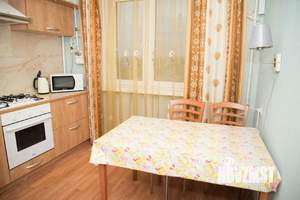 3-к квартира, вторичка, 64м2, 4/10 этаж