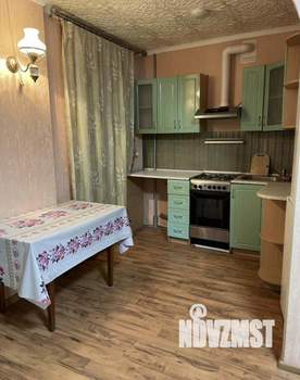 Студия квартира, вторичка, 32м2, 2/5 этаж