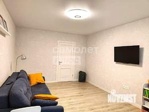 2-к квартира, вторичка, 61м2, 14/18 этаж