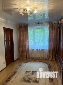 4-к квартира, вторичка, 61м2, 1/5 этаж