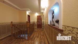 4-к квартира, вторичка, 124м2, 9/10 этаж